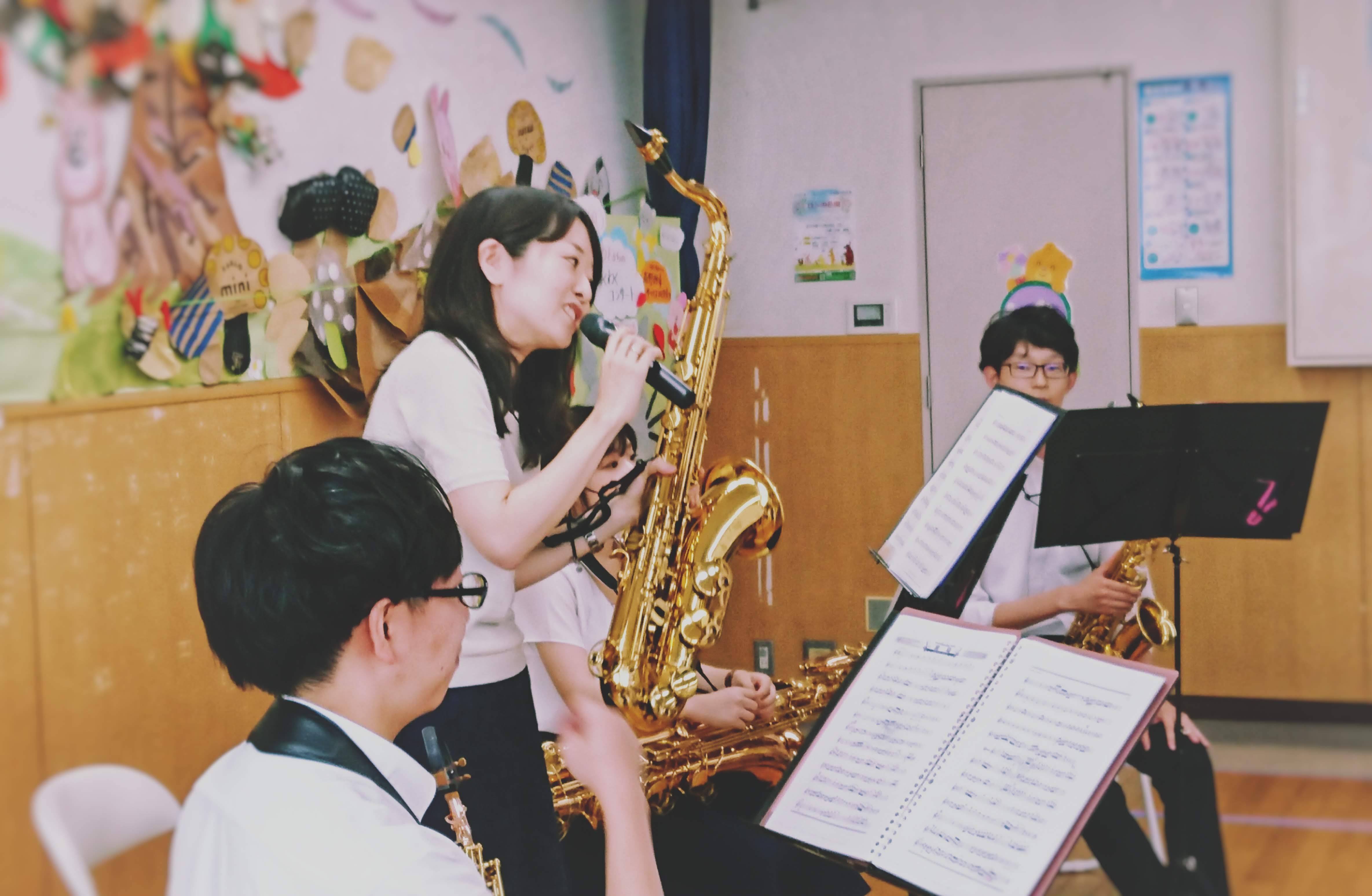 訪問演奏 親子で朝活 0才からの生演奏コンサート Npo法人パフォーマンスバンク